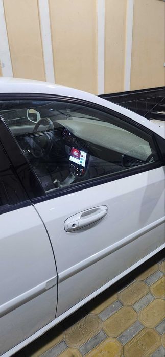 Жентра автомашинаси сотилади холати аъло