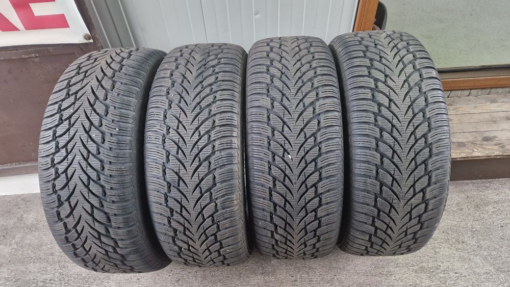 235 60 R17 106H M+S Nokian Cauciucuri Anvelope  Iarnă 4 buc 8mm