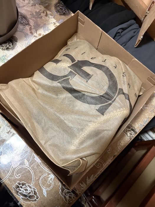 Papuci tazz ugg produs nou 36,37,38,41