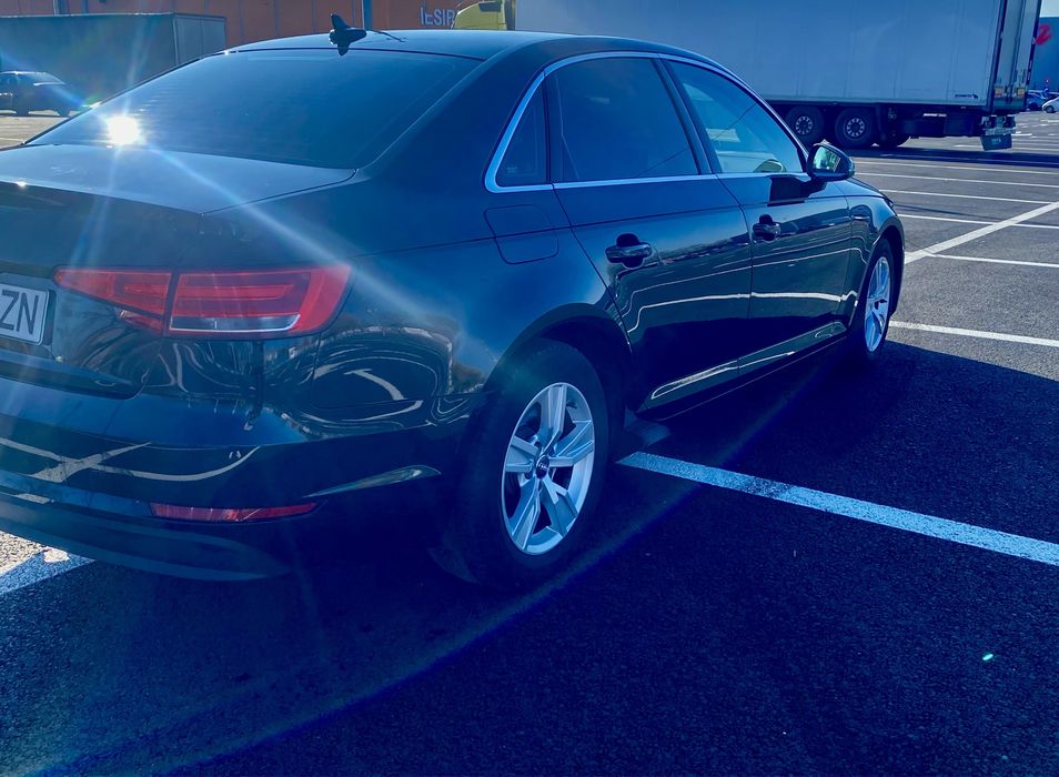 Vand audi a4 b9 din 2018 automata