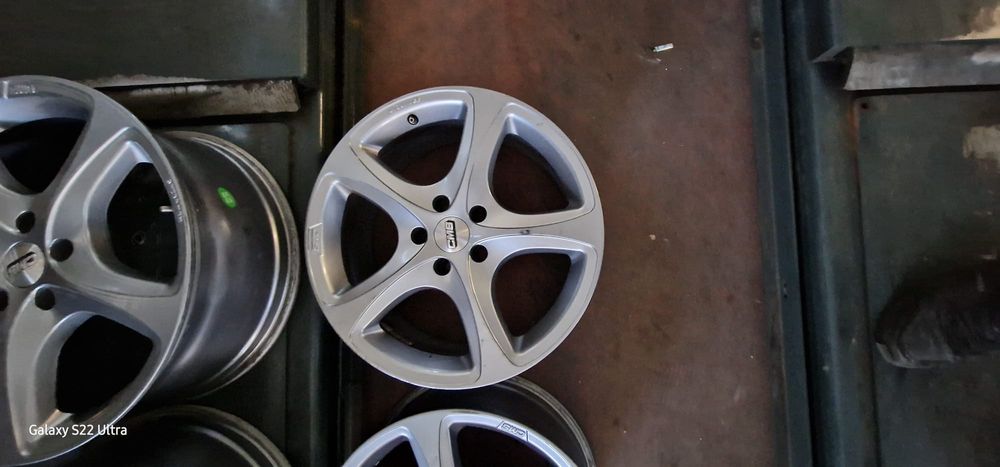 Jante Audi Mercedes 18