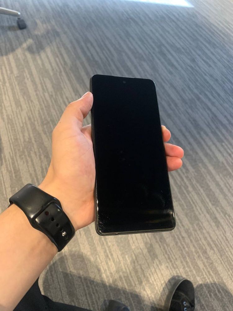 Tecno pova 6 neo