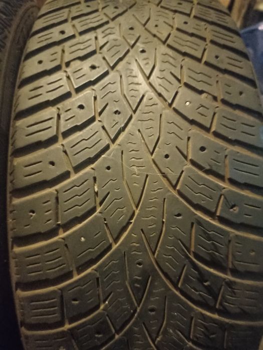 Продам зимнюю резину