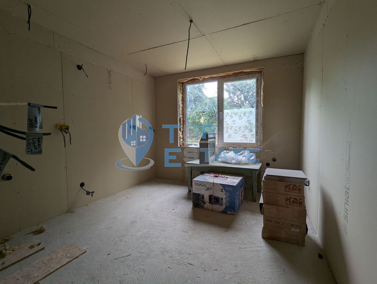 Продава се Къща в с. Садина, Област Търговище - 85 кв.м за 177 €/кв.м - Снимка #3