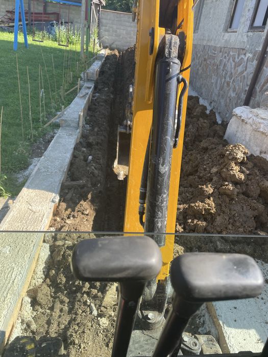 Услуги с мини багер