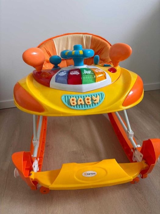 Premergator 2 in 1 Bertoni cu lumini si jucarii muzicale, Portocaliu