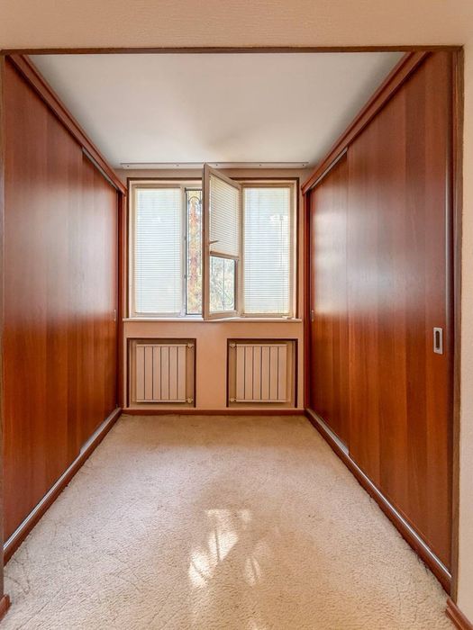 Продается 2-комнатная квартира, улица Генерала Петрова, Паркентский