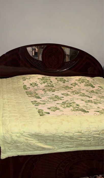 Продается спальная мебель