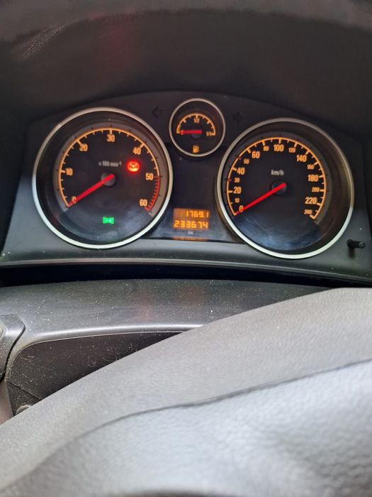 Opel astra h 1.7 pentru piese sau intreg