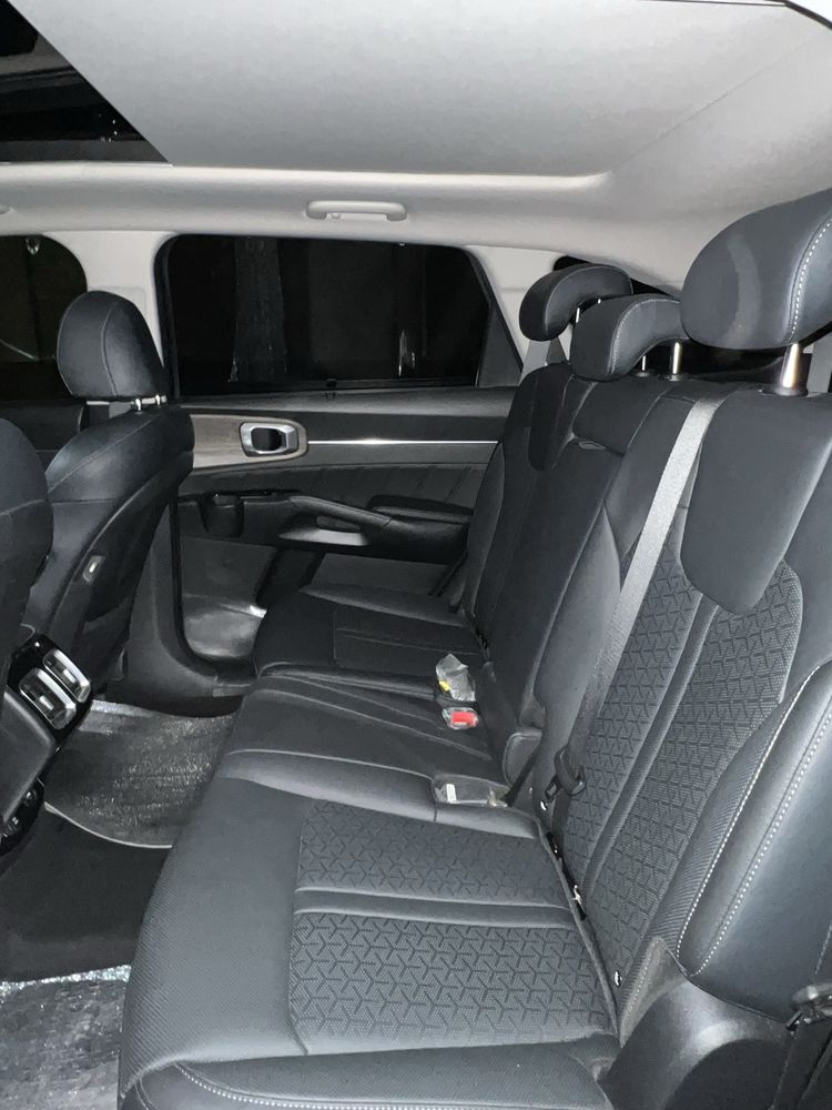 Kia Sorento 2023 yil 2.5l 4x4 AWD full