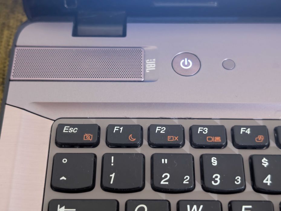 Laptop Lenovo Ideapad, Intel i7, 16 gb ram, video dedicat NVIDIA