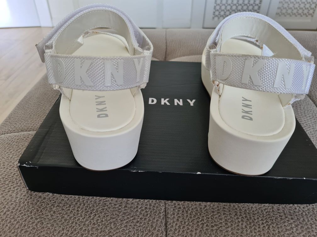 DKNY noi, marimea 38,5, originale 100%