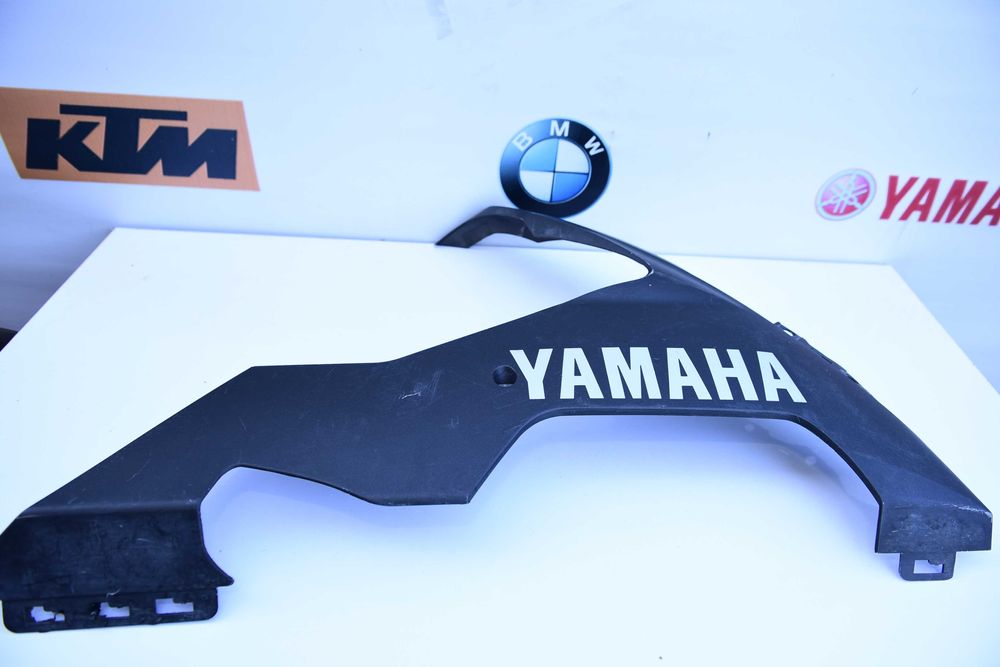 Sa scaun pasager R1 2004 2006 si carena dreapta