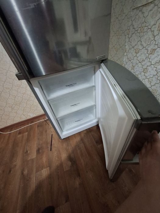 Холодильник сатылымда