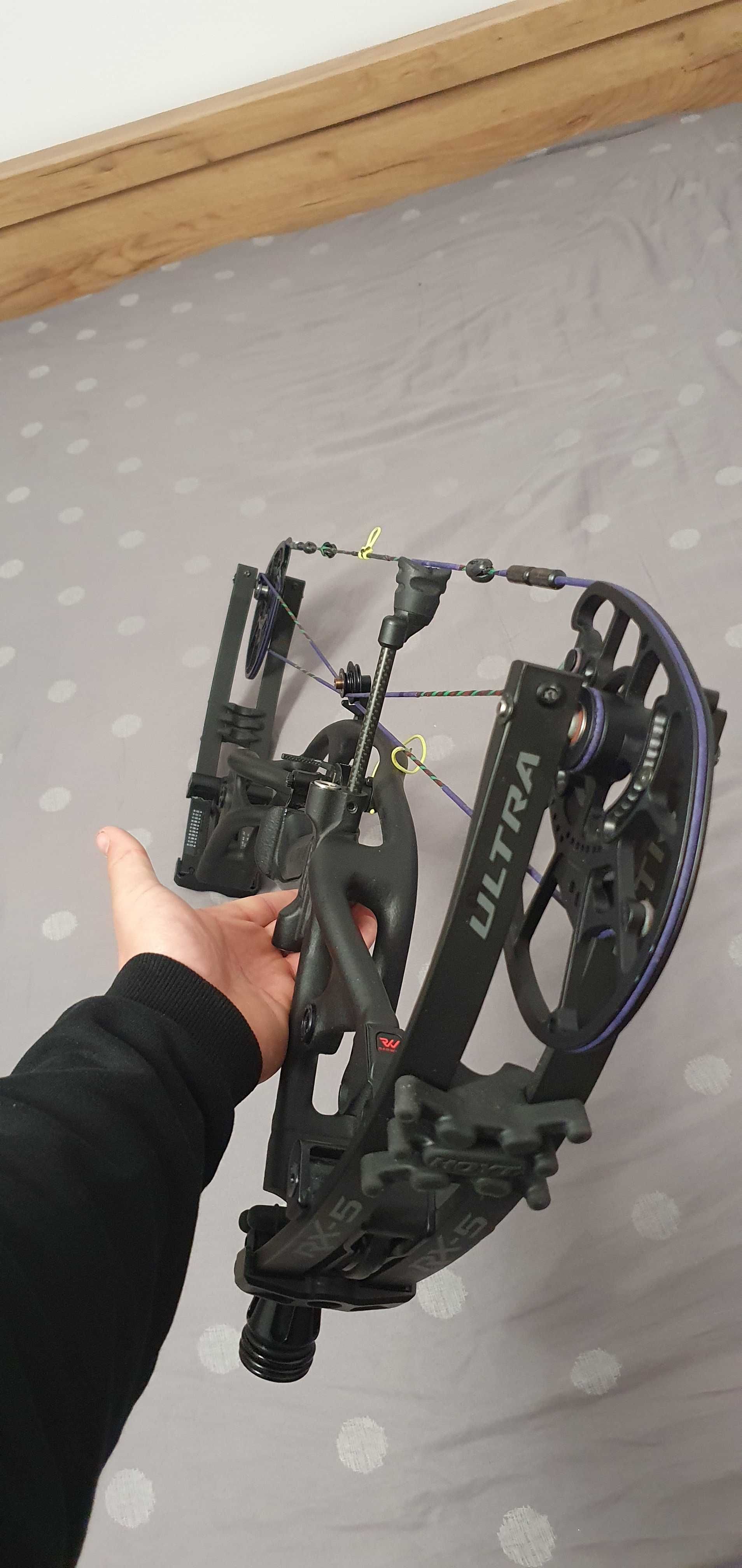 Arc compound Hoyt rx5 ultra