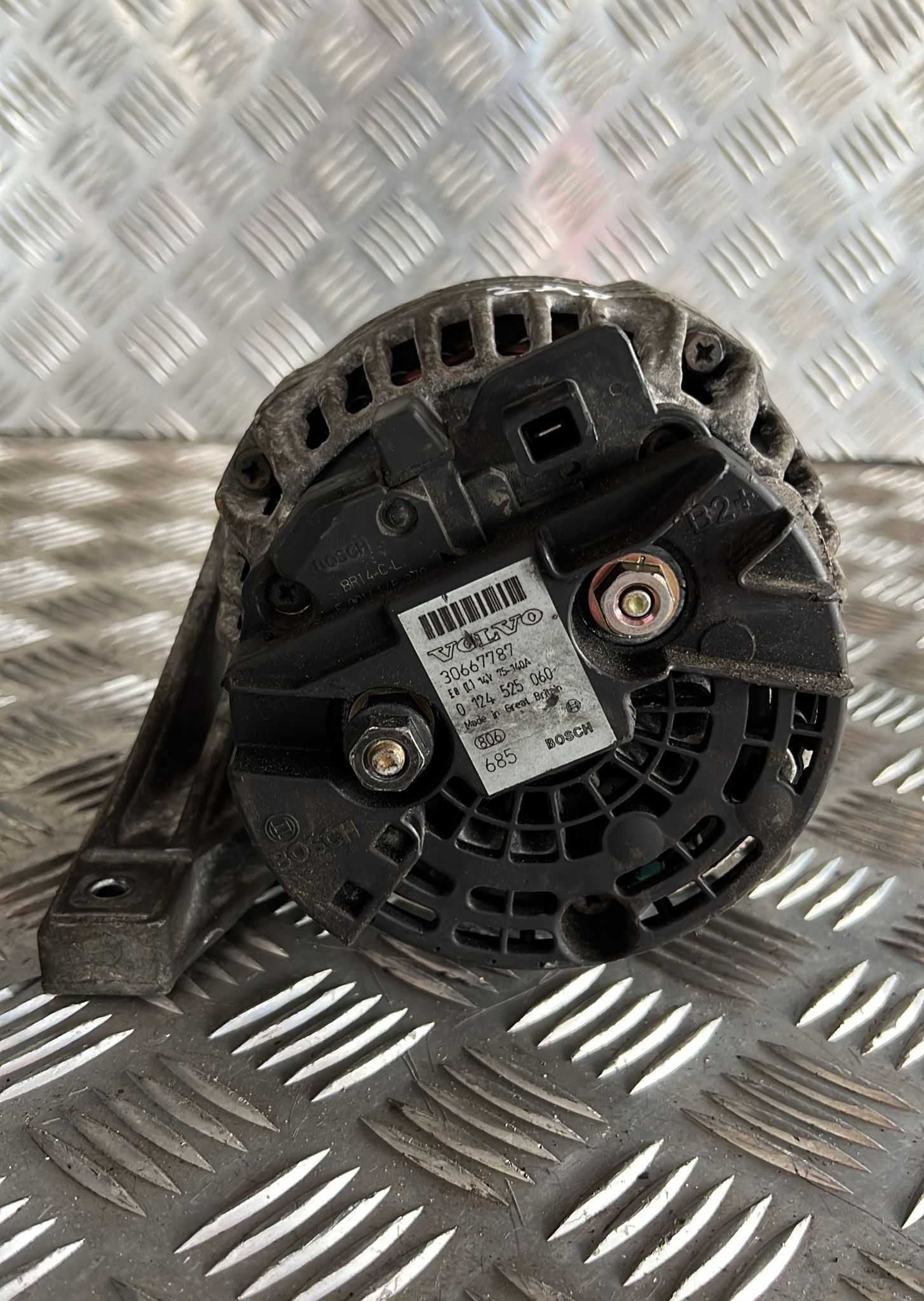 Alternator Volvo XC90 S80 S60 2.4 diesel