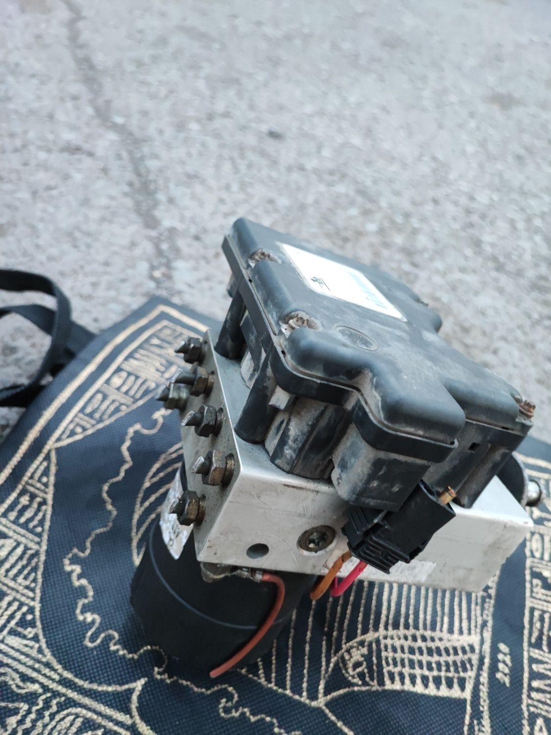 Блок ABS Мерседес w202