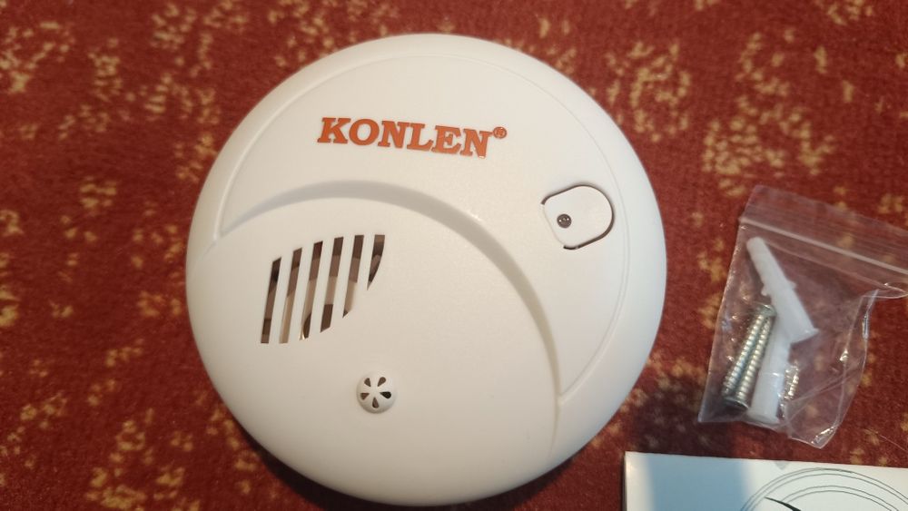 Detector independent incendiu 2 in 1, fum și tempe