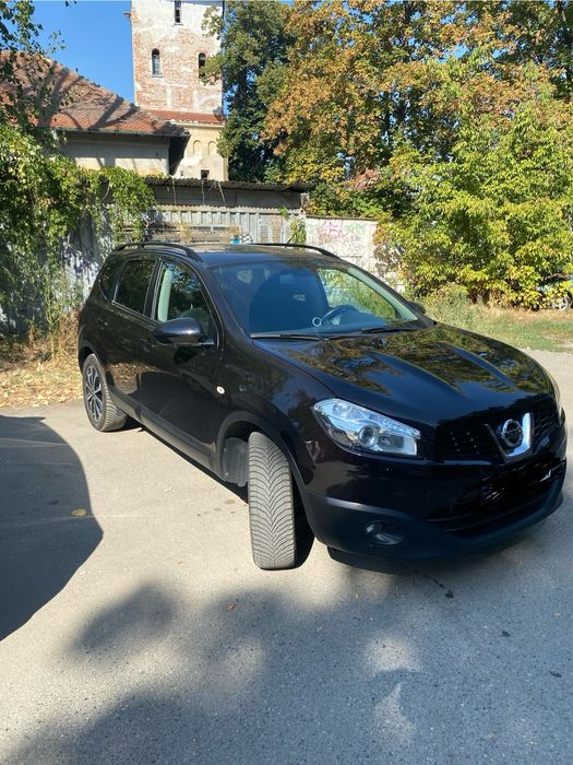 Nissan Qashqai+2