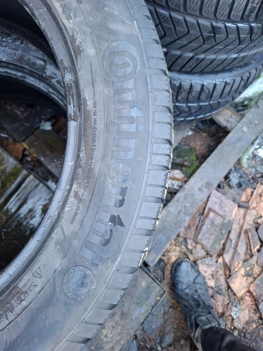 Vand 2 anvelope 255 55 19 continental de iarna bune dot 2018