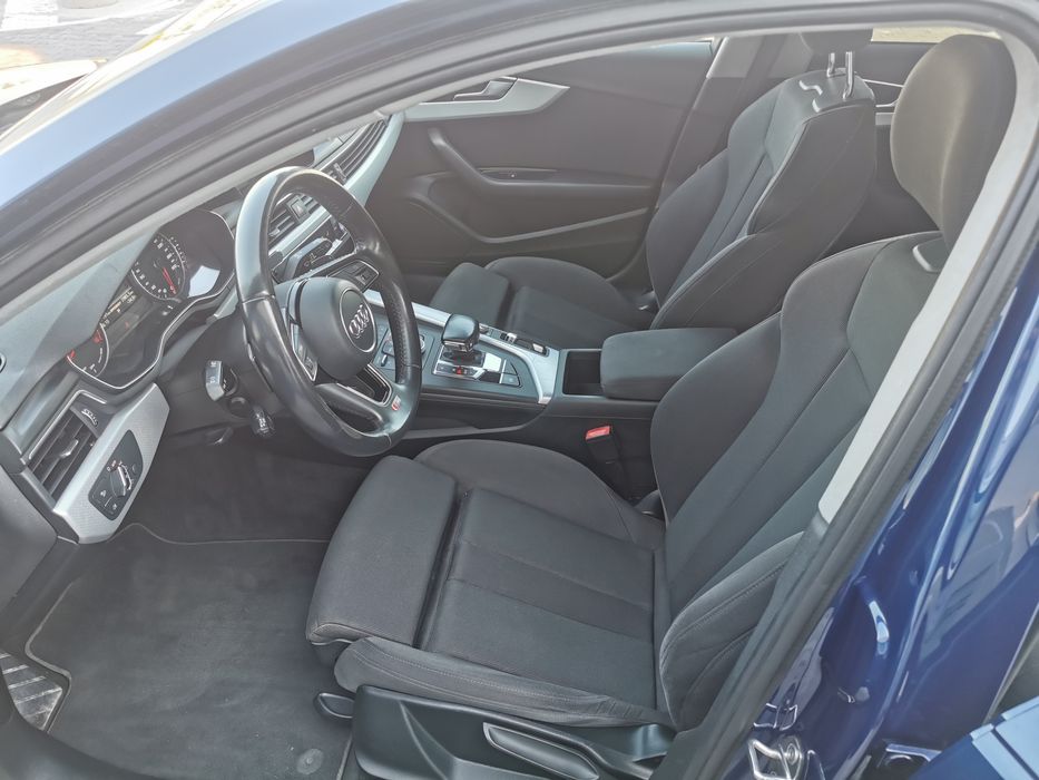 Vând AudiI A4 S-line