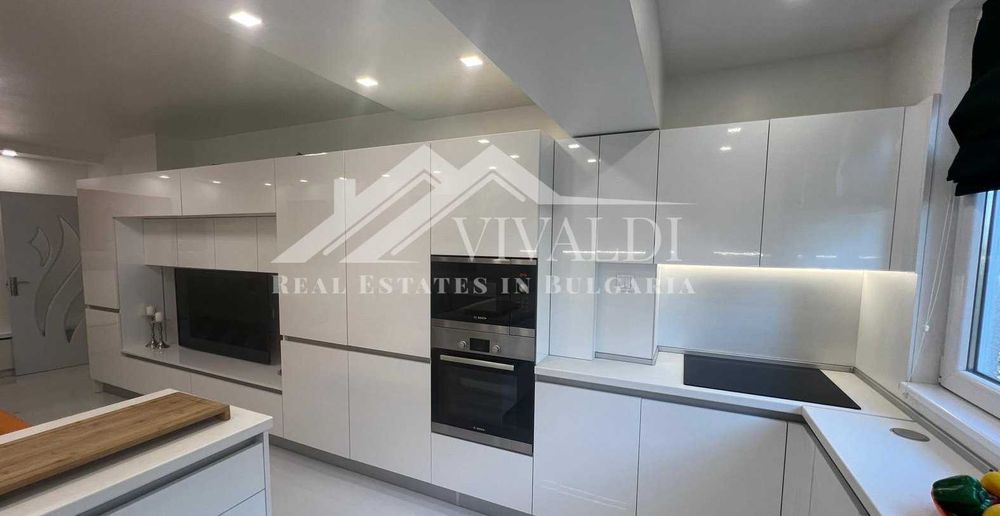 Модерен тристаен апартамент за продажба в кв.Трошево, Варна