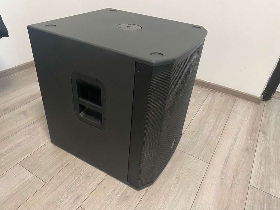 Electro voice elx 200 18 sp