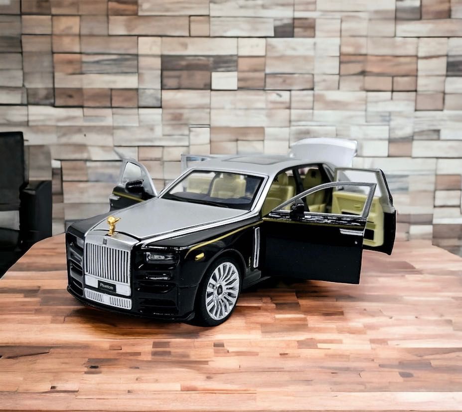 Метална кола светеща rolls royce phantom