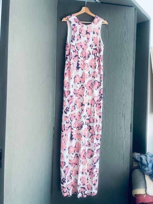 Страхотна дълга рокля с принт &other stories