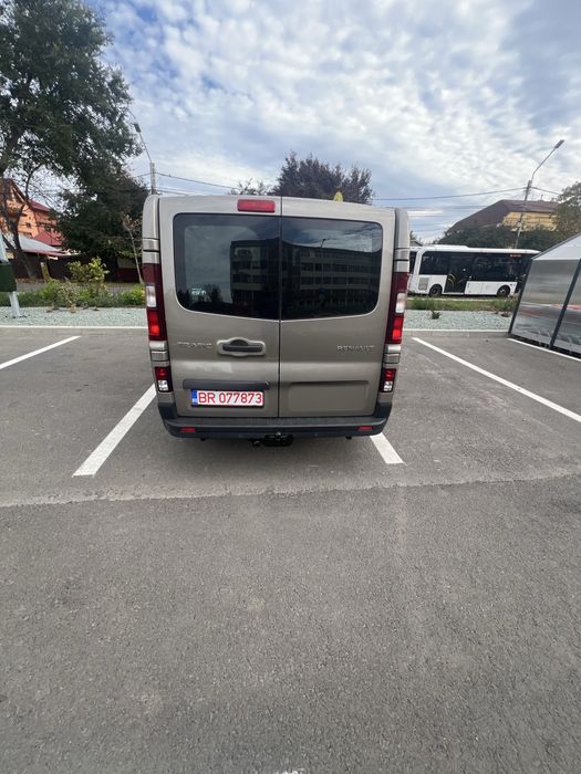 Vand renault trafic mixt