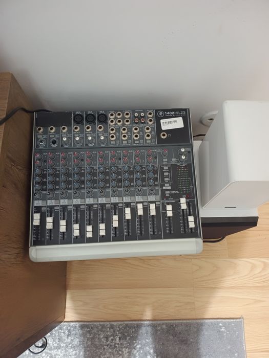 Mixer audio profesional mackie 1402 vlz3