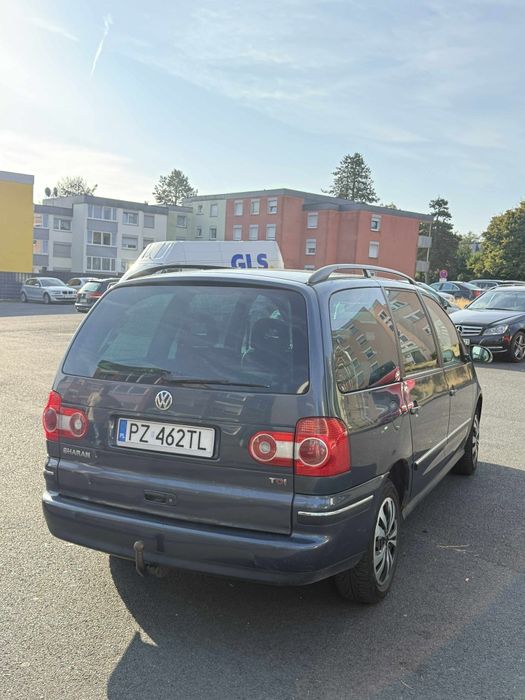 Volkswagen Sharan 1.9TDI 131cp Schimb cu platforma sau vand