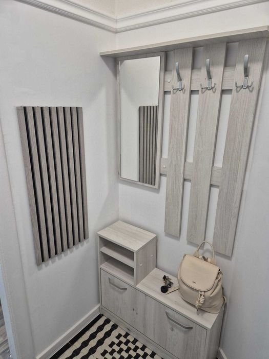 Apartament de inchiriat 3 camere zona Universitate