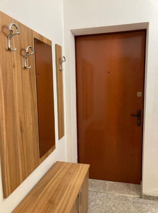 Дава се под наем Едностаен апартамент в Варна, Гръцка махала - 25 кв.м за 245 € - Снимка #3