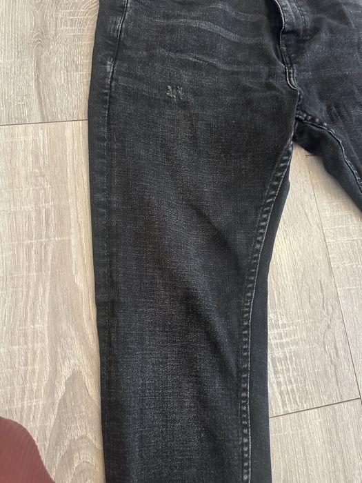 Blugi barbati negri bershka fara scame sau defecte