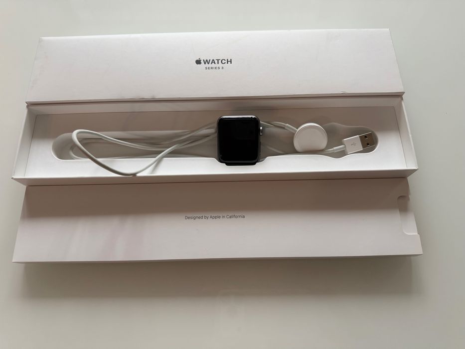 Apple Watch Series 3,  42 mm