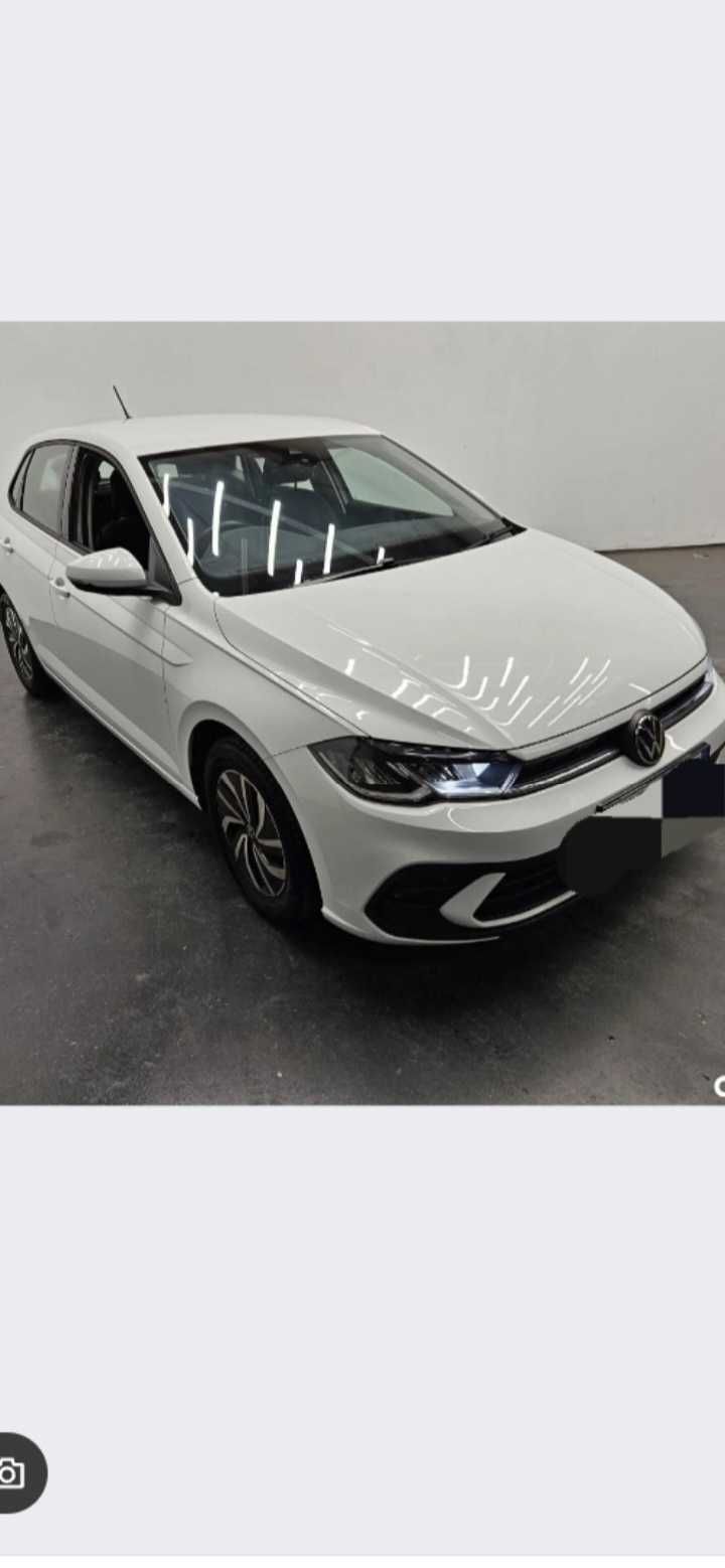 Vând Volkswagen Polo an 2022,1000cmc,5000km