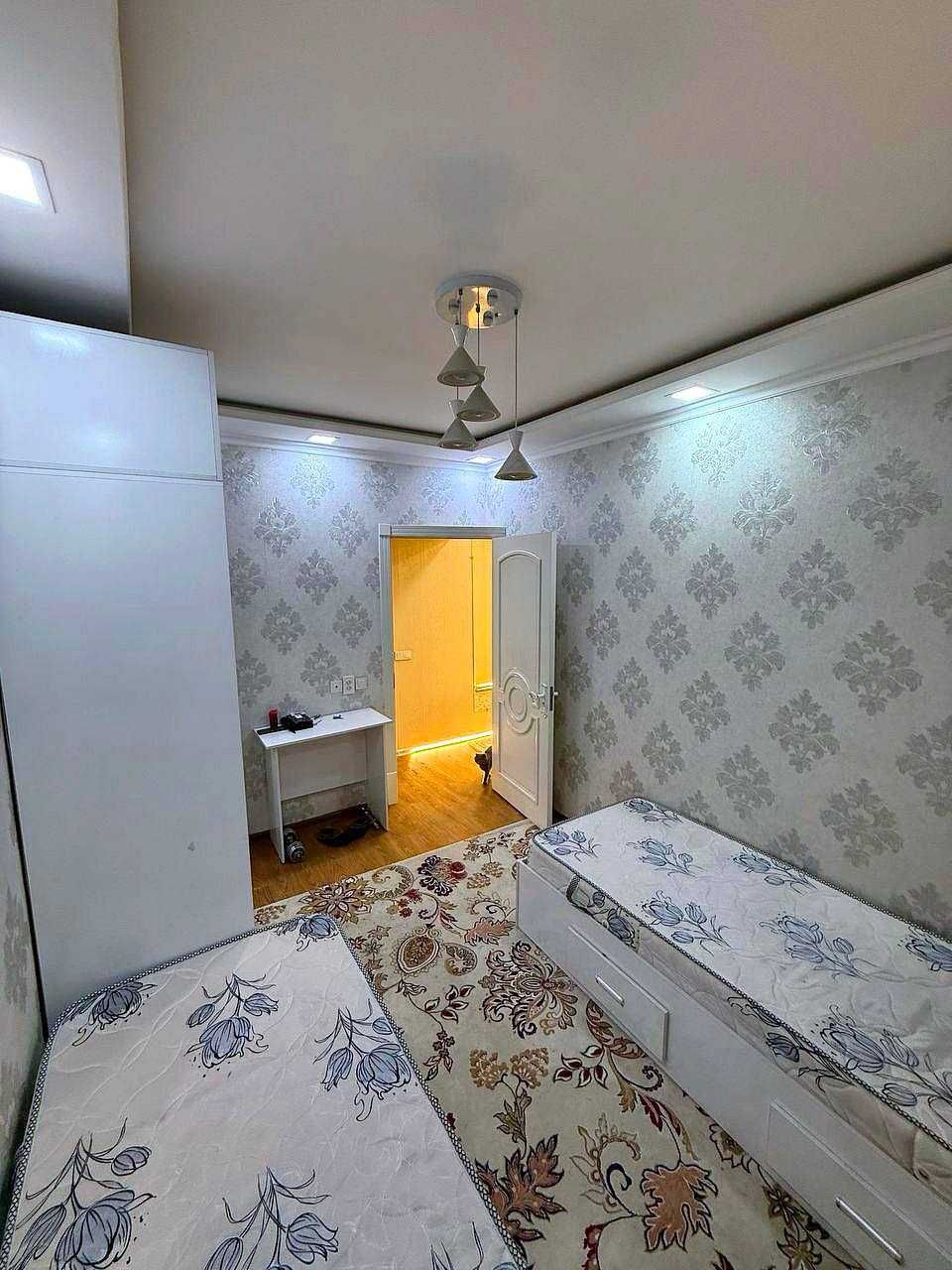Аренда квартира Ц-6 2 ком 650 уе