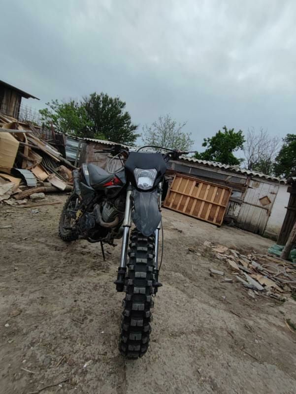 Loncin 300cc  4 timpi