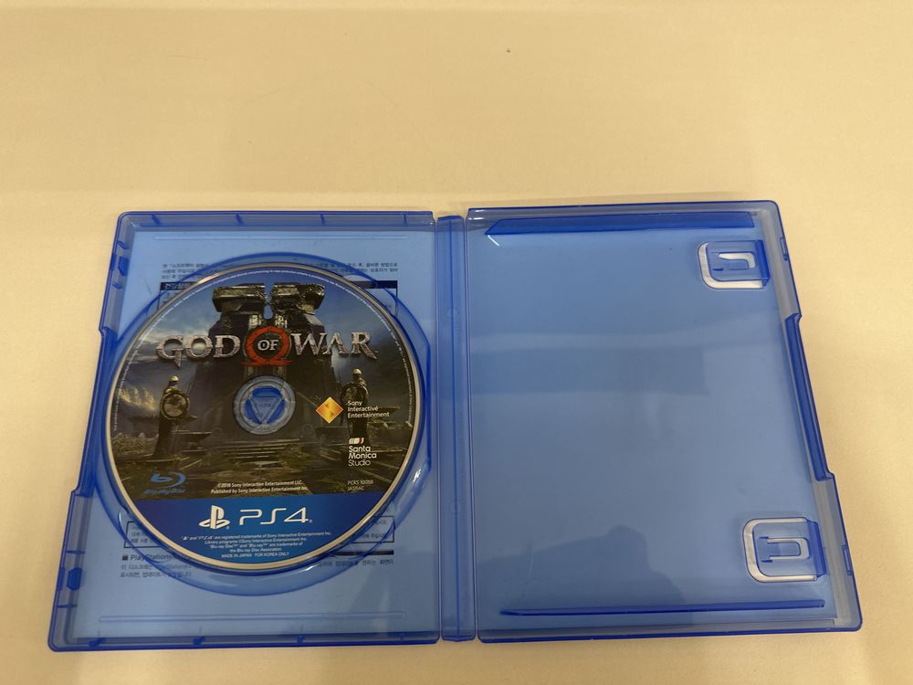 Продаю диск god of war на ps 4