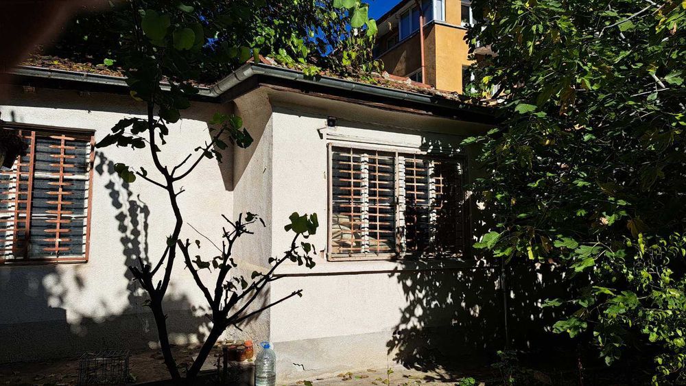 Къща за продажба в гр. Стара Загора- Център