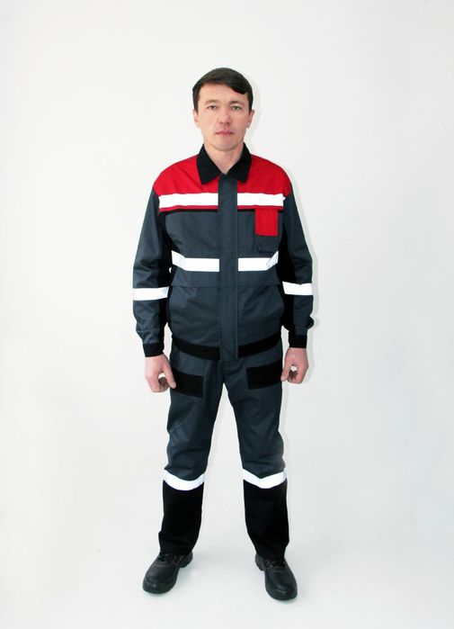 Ткань смесовая диагональ , 240гр 20% хб 80 % полиестер, водаотталкиваю