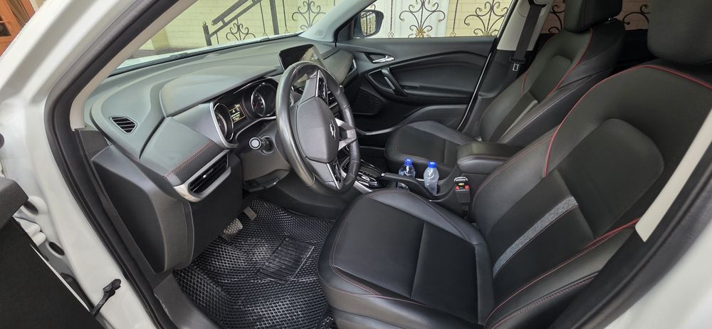 Tarcker redline 2021 xtoy zborka 75000 km probek