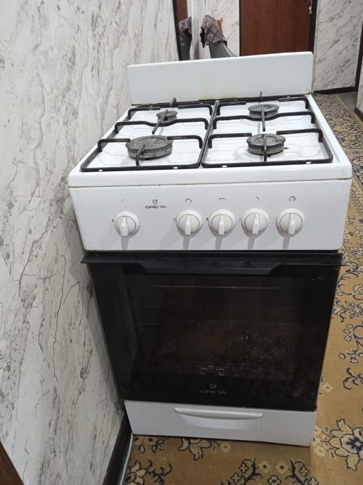 Газовая плита Greta — отличное состояние, недорого!