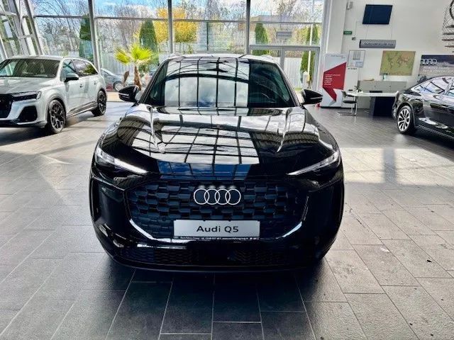 Audi Q5 Noul Audi Q5 40 TFSI quattro 204cp S Tronic Mild Hybrid 2025