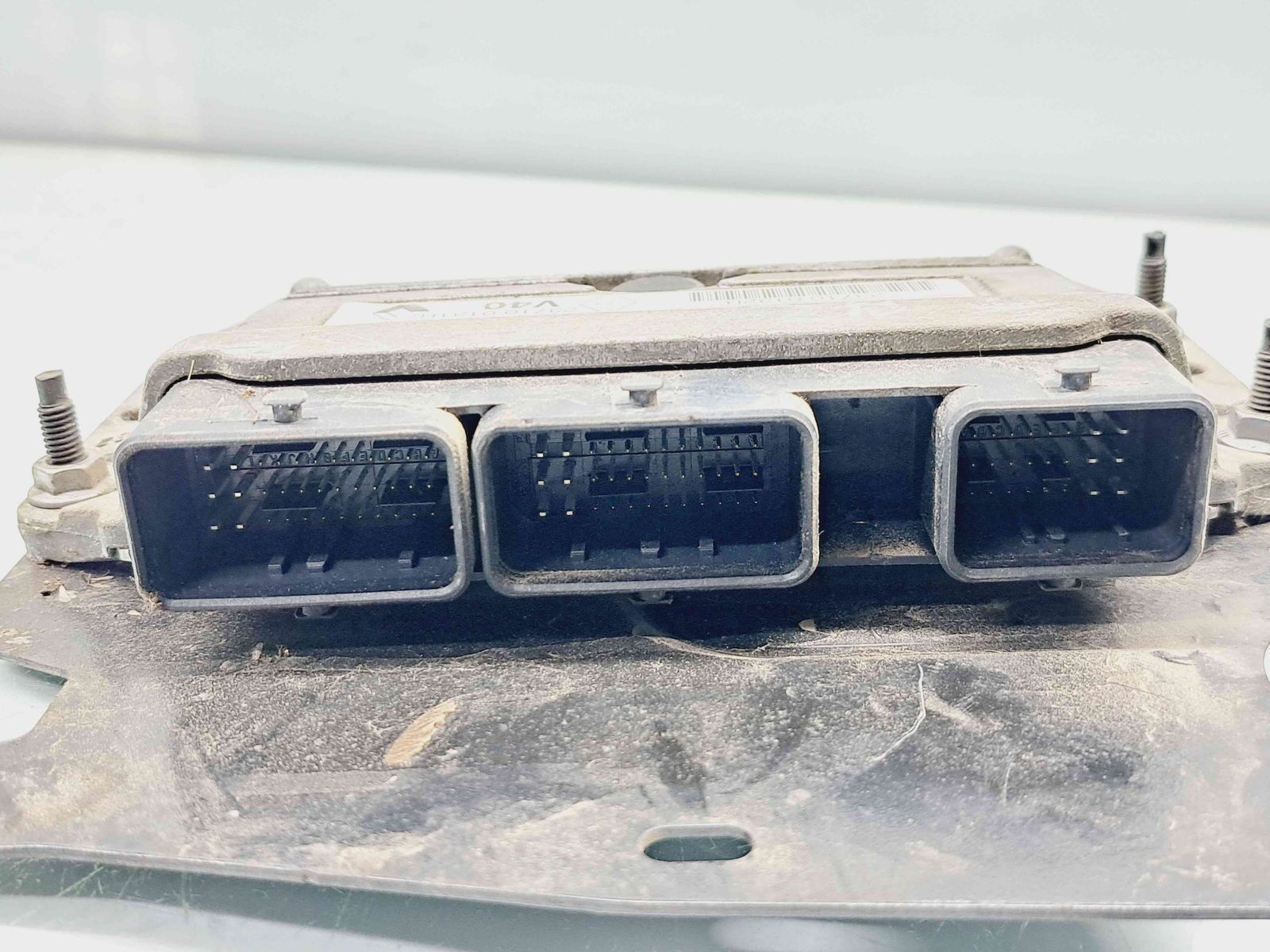 Calculator motor ECU Renault Megane 3 (B95) [Fabr 2008-2016] 237100132