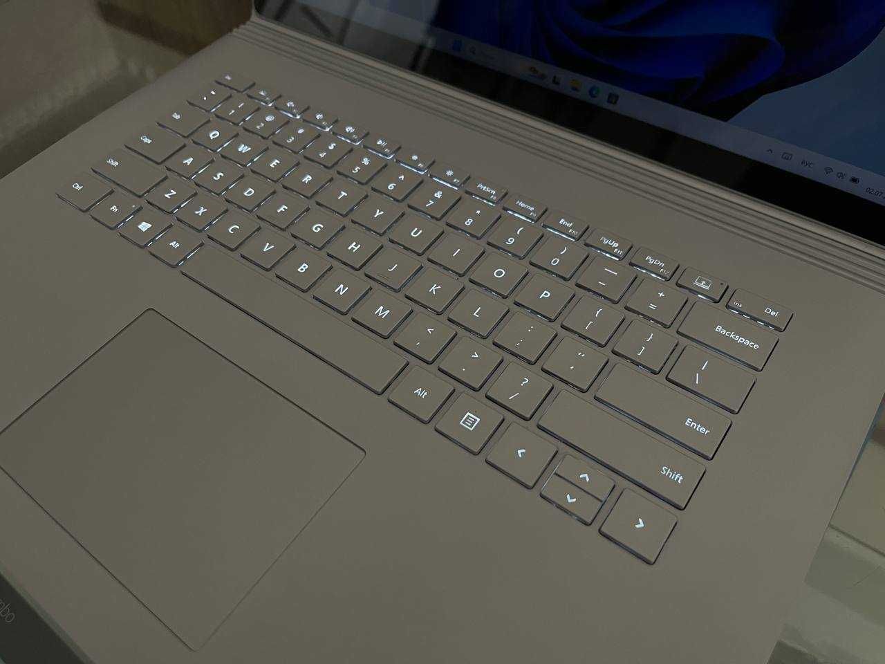 Microsoft surface book 3 CORE i7-1065G7 GTX 1660ti 6гб ram 32 ssd 512