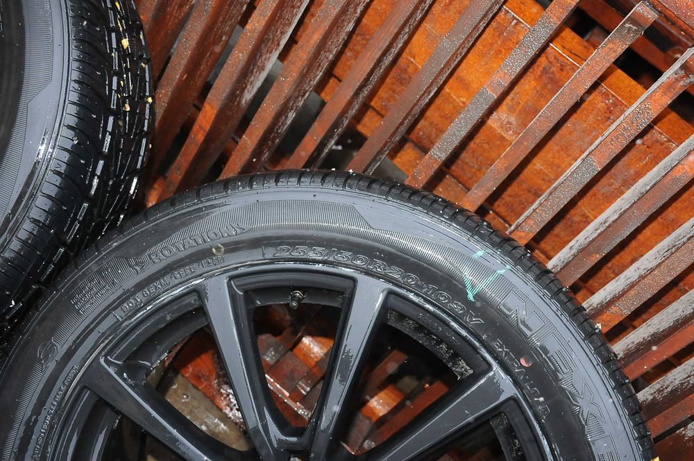 Set 4 roti iarna M+S cauciucuri 255/50 R20 + jante aliaj Mercedes ML