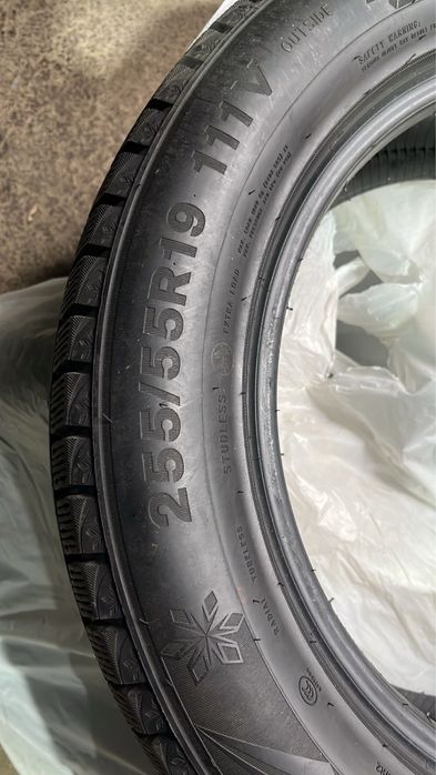 255 55 R19 Продам шины как новые