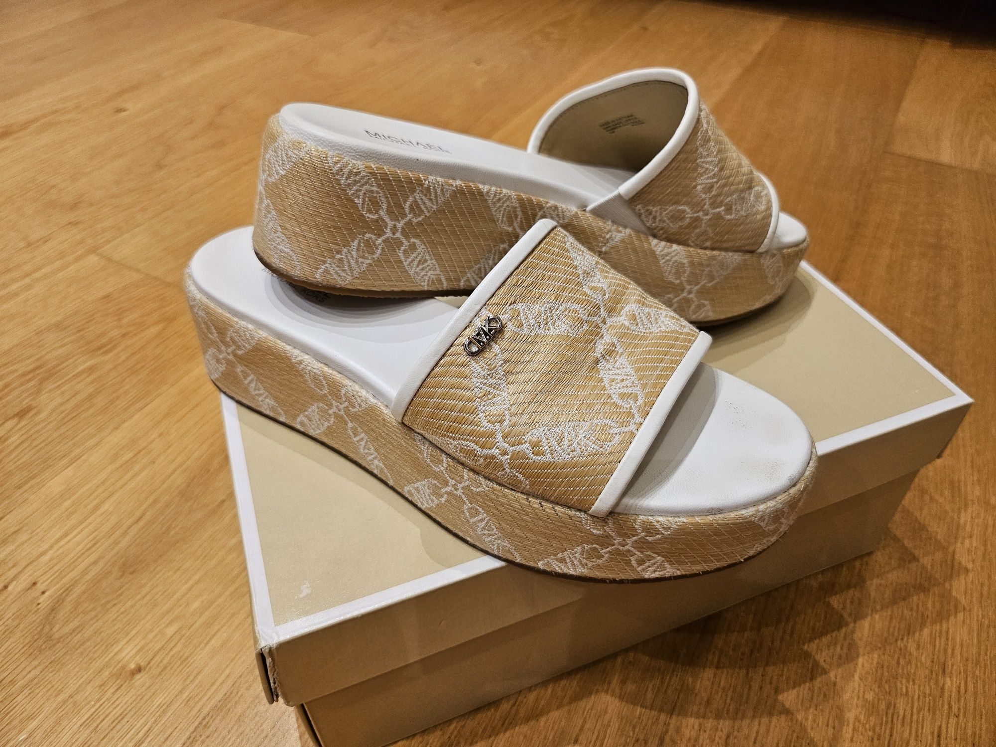 MICHAEL Kors чехли 38